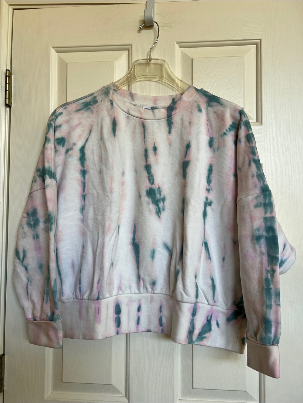 Old Navy Crew Sweatshirt